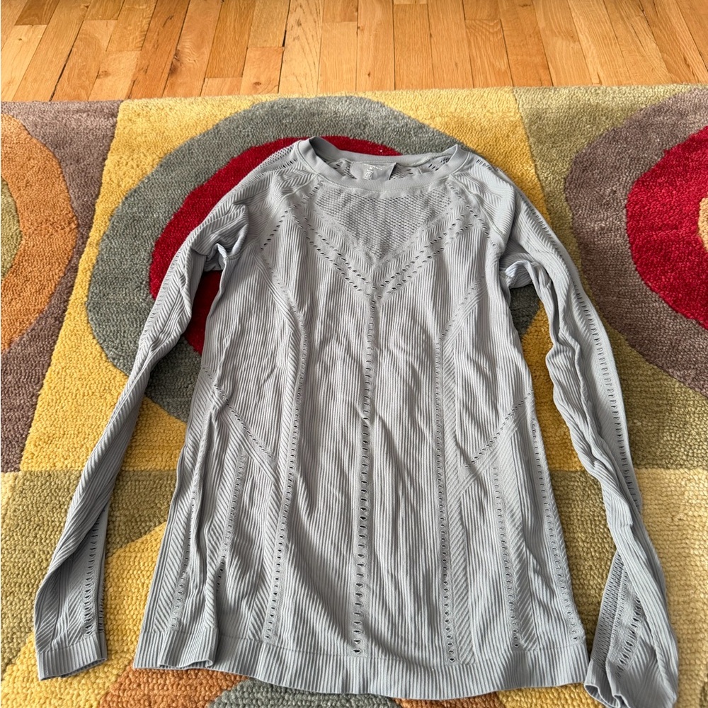 Athleta Women Oxygen Long Sleeve Top Seamless Light Green Women’s Size Medium